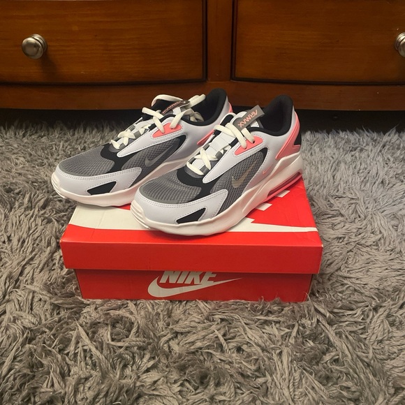 Nike Kids' White, Pink, and Gray Sneakers - Picture 3 of 7